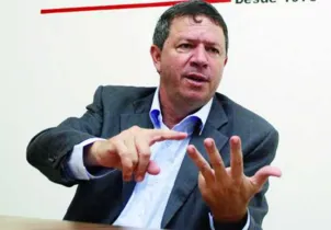 Imagem ilustrativa da imagem Vice-governador de Goiás é baleado e candidato a prefeito morre em atentado