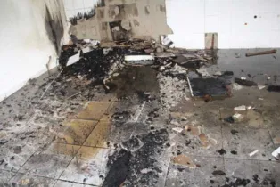 Imagem ilustrativa da imagem Incêndio destrói sala do Centro da Juventude em Irati