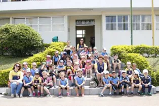 Imagem ilustrativa da imagem Crianças visitam sede do Batalhão da PM em Ponta Grossa