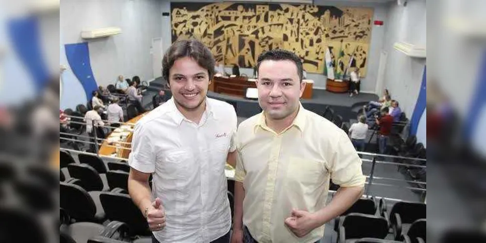O vereador Alysson Zampieri e o jornalista Eduardo Farias