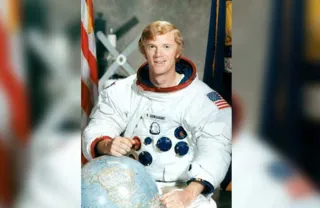Imagem ilustrativa da imagem Ex-astronauta teme colisão de grande asteroide com a Terra