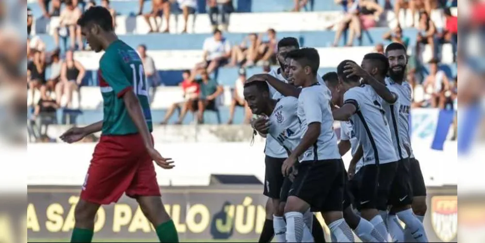 Coritiba enfrentará adversário do grupo do Corinthians, maior campeão da Copa SP