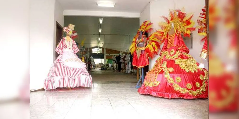 Integrantes do Carnaval de Tibagi vão percorrer a região para divulgar o evento