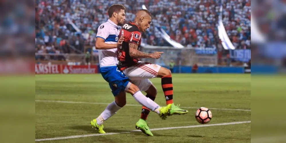 Imagem ilustrativa da imagem Flamengo perde para a Universidad Católica no Chile
