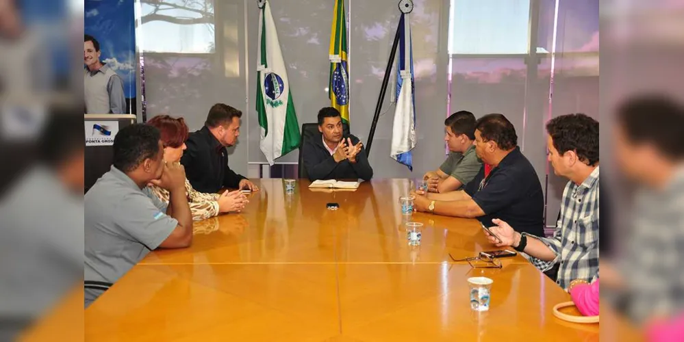 Imagem ilustrativa da imagem Prefeitura recebe visita de representantes do PMB