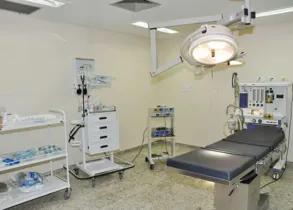 Imagem ilustrativa da imagem Rangel e deputado Hussein Bakri visitam 'Hospitalzinho'