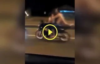 Imagem ilustrativa da imagem Polícia procura casal flagrado fazendo sexo em moto