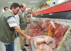 Procon recomenda atenção e cuidado na aquisição de carne / Imagem: Agência Estadual de Notícias 