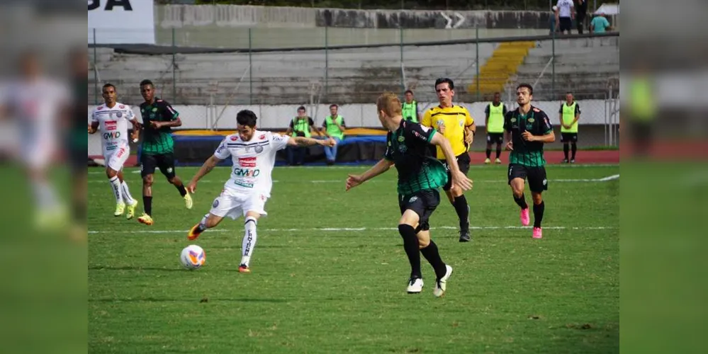 Imagem ilustrativa da imagem Operário fica no empate em 0 a 0 com o Maringá