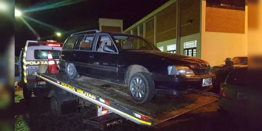 Veículo usado pelos criminosos foi recuperado pouco tempo depois, mas ninguém foi preso | aRede/COP