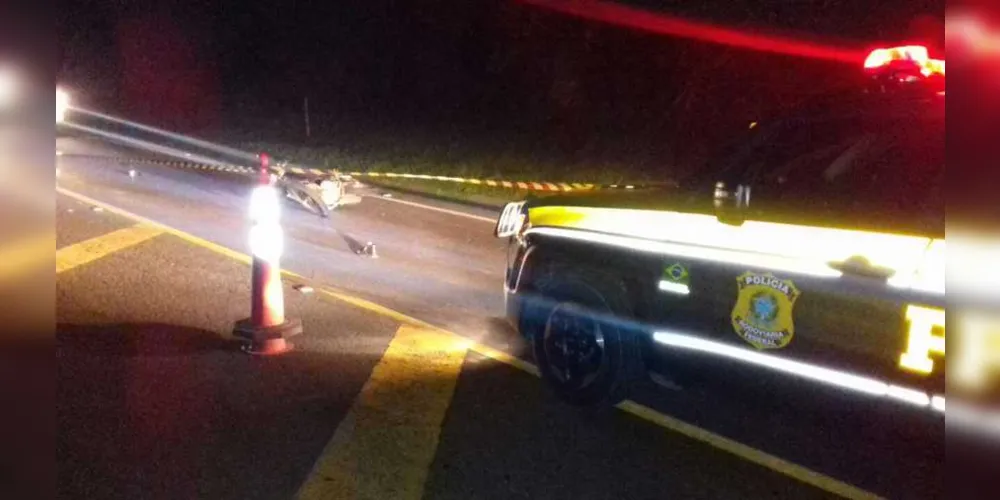 Veículos que atropelaram o piloto da moto não foram identificados | Divulgação/PRF