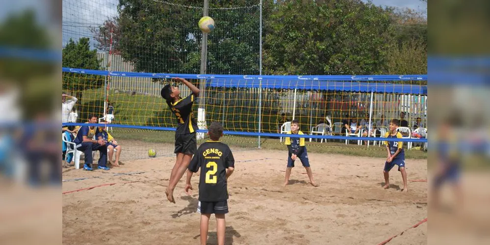 Neo Master, Sagrada Família e Integração ficaram com os títulos do vôlei de praia nos 33º Jogos Estudantis Municipais | Divulgação