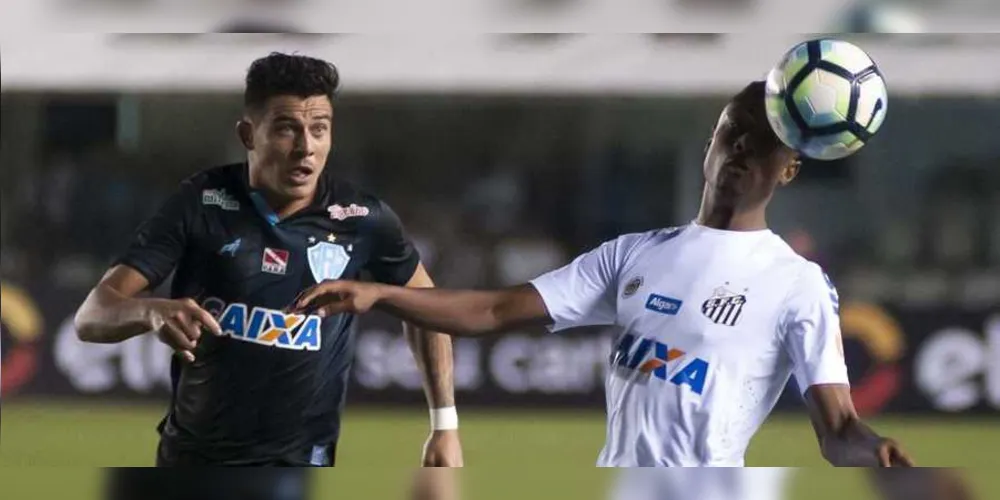 Imagem ilustrativa da imagem Cruzeiro acaba com sequência do Santos e vence na Vila