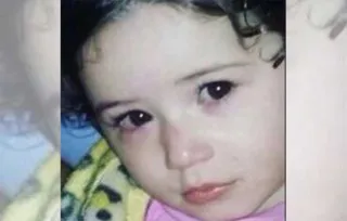 Imagem ilustrativa da imagem Menina de dois anos morre após subir em balcão e cair
