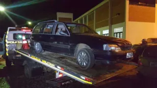 Veículo usado pelos criminosos foi recuperado pouco tempo depois, mas ninguém foi preso | aRede/COP