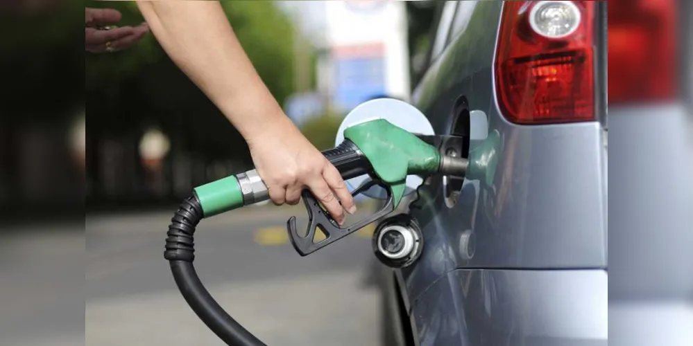 Cofins sobre a gasolina, o diesel e o etanol subirá para compensar as dificuldades fiscais  