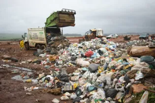 Aterro do Botuquara recebe o lixo produzido em PG há mais de 50 anos