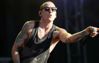 Imagem ilustrativa da imagem Vocalista do Linkin Park é encontrado morto nos EUA
