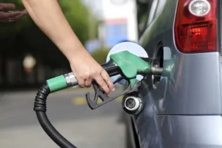 Aumento foi anunciado pelo governo na semana passada e atingiu gasolina, etanol e diesel