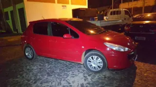 Veículo foi encontrado horas depois na Avenida João Manoel dos Santos Ribas | aRede/COP
