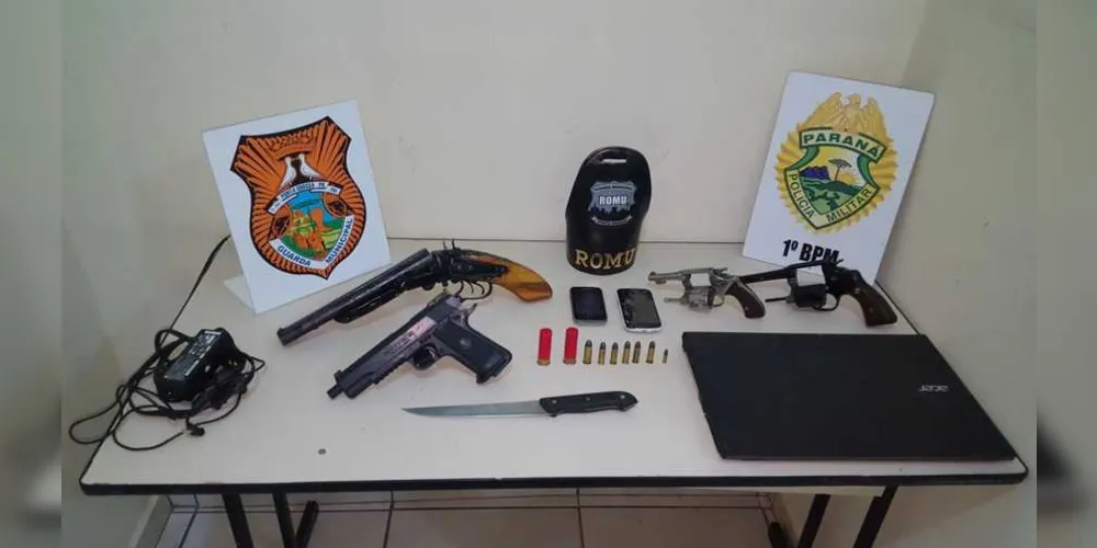 Imagem ilustrativa da imagem Operação conjunta encontra armas e detém 3 suspeitos