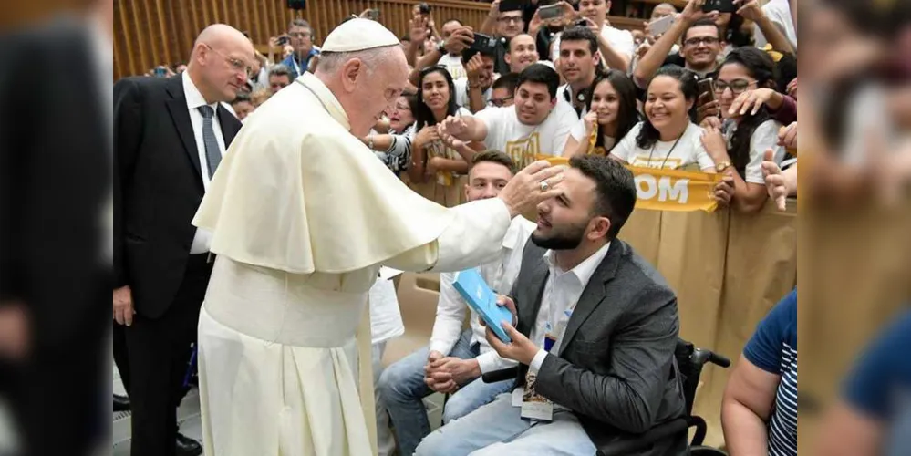 Assessor de Felipe acompanhou viagem ao Vaticano, mas não teve descontos no salário