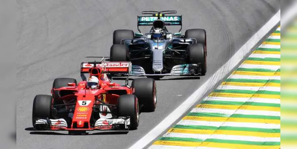 Imagem ilustrativa da imagem Vettel vence no GP Brasil de Fórmula 1 e Hamilton dá show