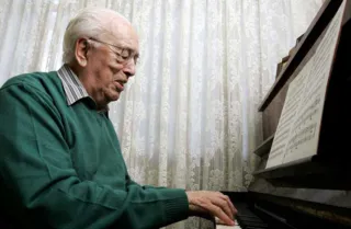 Gabriel de Paula Machado foi pianista da Orquestra Sinfônica de Ponta Grossa por dez anos
