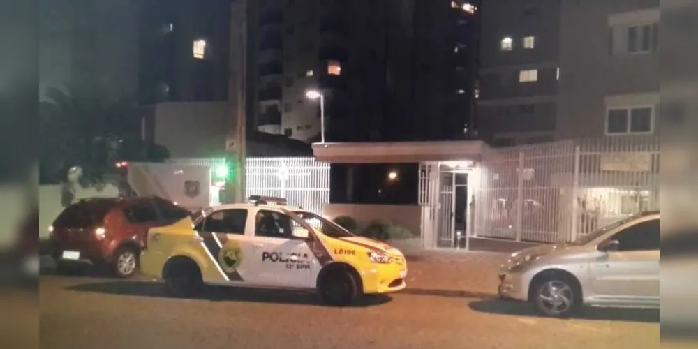 Imagem ilustrativa da imagem Polícia investiga morte misteriosa de mulher em Curitiba