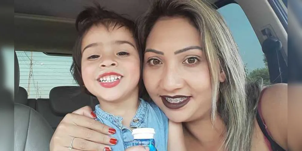 Mãe e filha foram mortas na última sexta dentro do carro da família