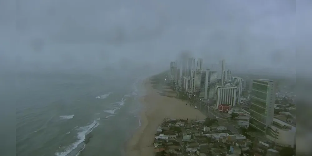 magem captada pelo Globocop antes da queda em Pernambuco na manhã desta terça-feira/Foto: Reprodução/ TV Globo