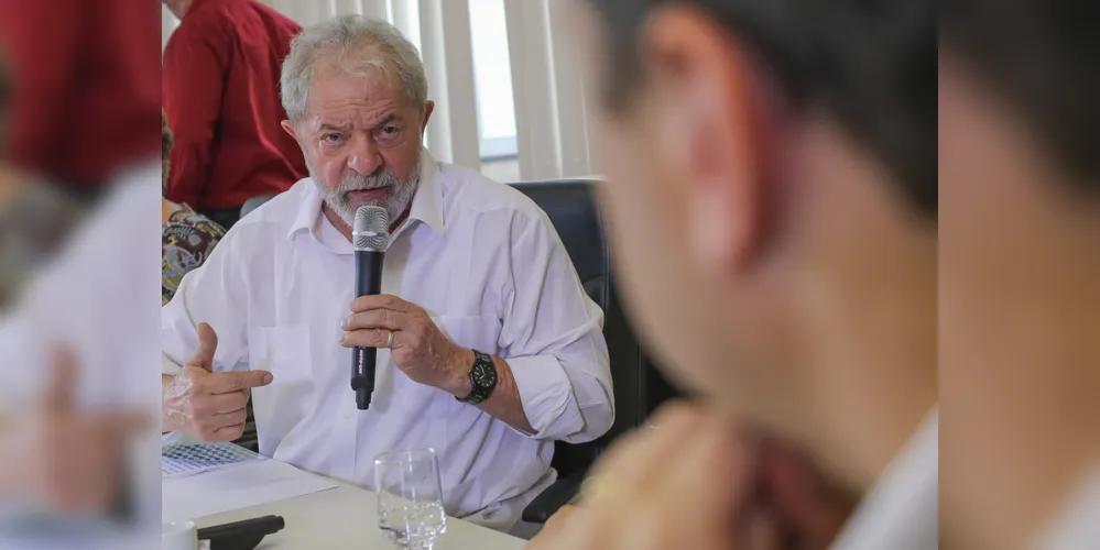 Lula tem até 37% das intenções de voto, aponta Datafolha
