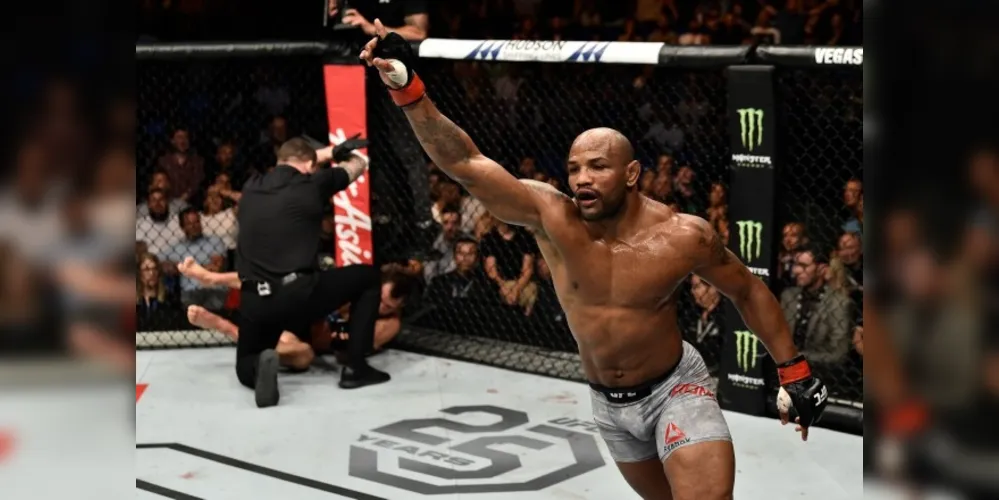 Imagem ilustrativa da imagem Cubano vence por nocaute, mas fica sem cinturão do UFC
