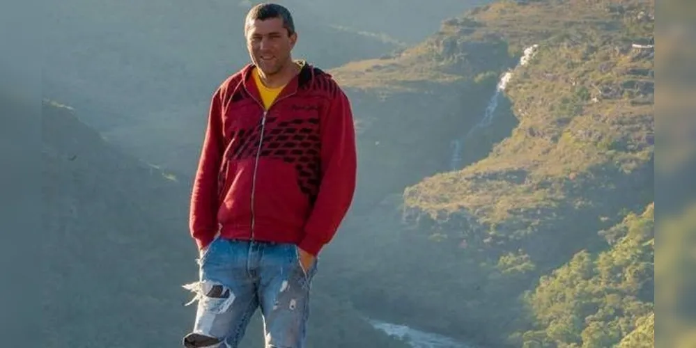 Guia turístico Manoel Serino foi assassinado em 2016. 