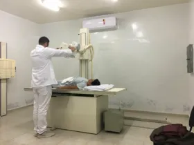 Imagem ilustrativa da imagem Castro inicia exames de Raio X no Hospital da Cruz Vermelha