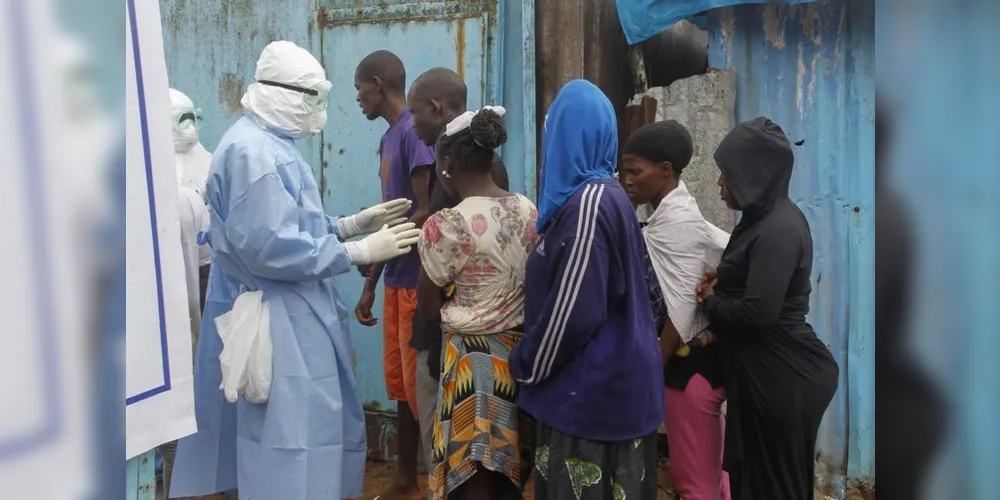 Vacinação contra o vírus Ebola /Foto: Divulgação Ahmed Jallanzo/EPA/Arquivo/Agência Lusa/