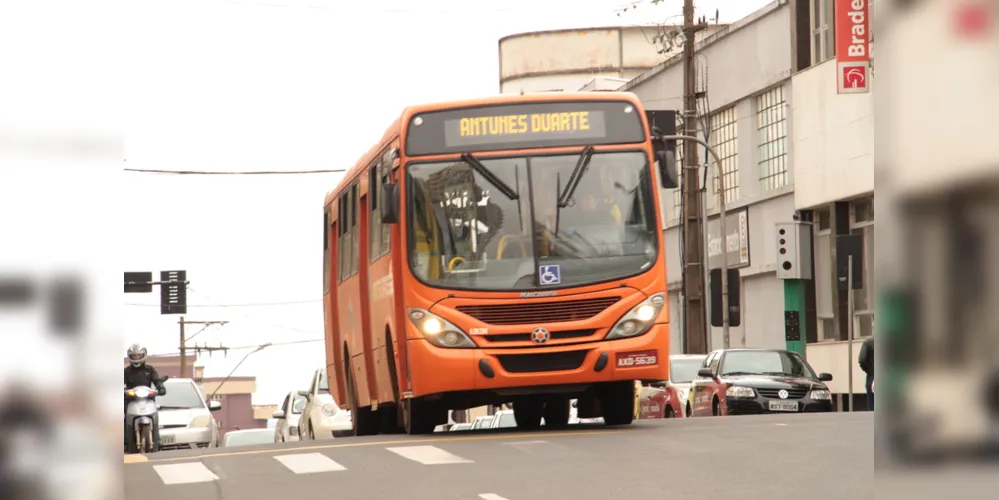 Empresa anunciou  que retirará de circulação, em caráter extraordinário, 86 ônibus nesta quarta-feira