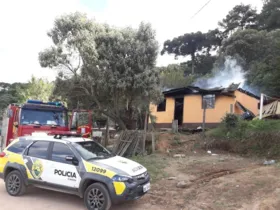 Homem ateou fogo na casa da ex-mulher no fim de semana e foi preso nesta segunda