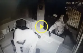 Imagem ilustrativa da imagem Vídeo registra ação de ladrões em assalto a posto