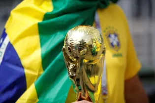 Imagem ilustrativa da imagem Em busca do hexa, Brasil estreia hoje na Copa contra a Suíça