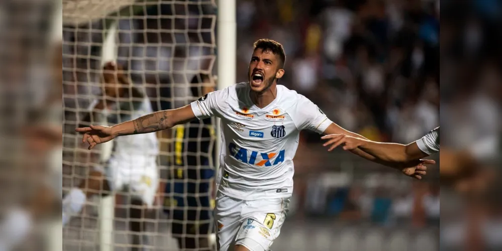 Imagem ilustrativa da imagem Santos e Palmeiras empatam no Pacaembu