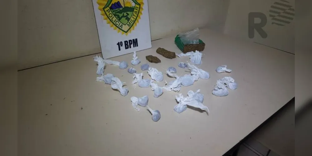 Imagem ilustrativa da imagem Polícia fecha ponto de venda de drogas e prende suspeito