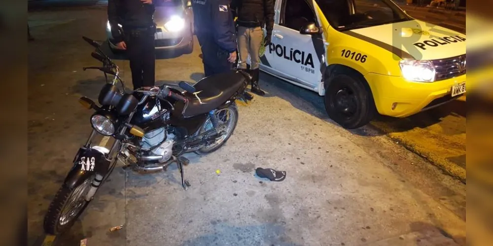 Moto foi recuperada no centro da cidade e suspeito foi preso