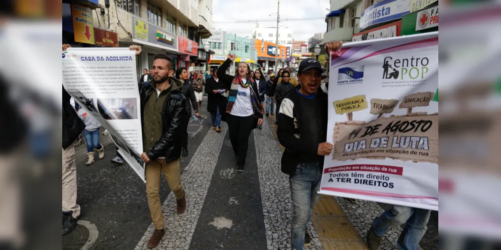 Imagem ilustrativa da imagem Caminhada mobiliza comunidade sobre os direitos da população de rua