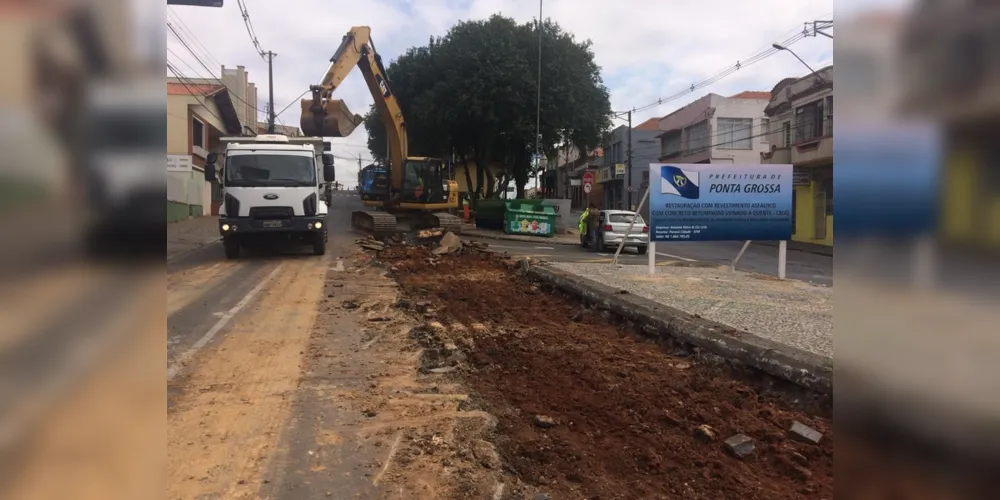 Imagem ilustrativa da imagem Obras na rua do Rosário mudam tráfego em PG