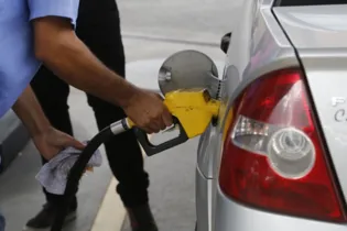 Imagem ilustrativa da imagem Petrobras anuncia aumento no preço da gasolina