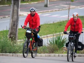 Imagem ilustrativa da imagem Peregrinos pedalam de bicicleta até Aparecida