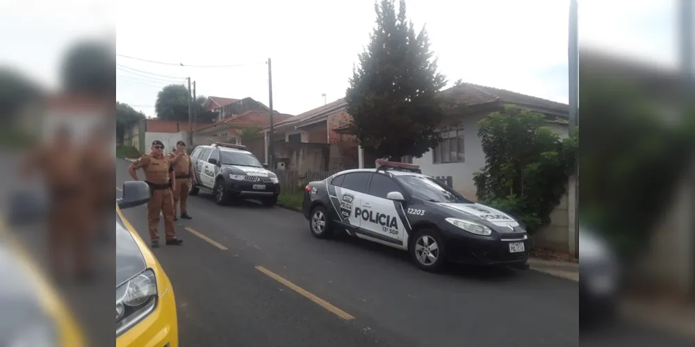 Imagem ilustrativa da imagem Em Carambeí, Polícia apreende carro usado em roubos de malote