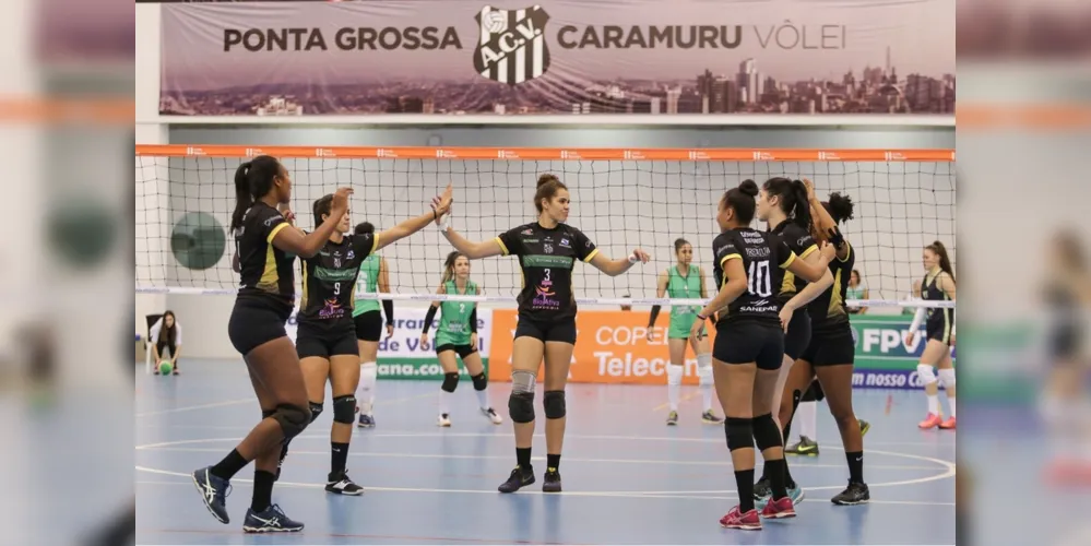Equipe feminina do Caramuru disputa pela primeira uma Superliga