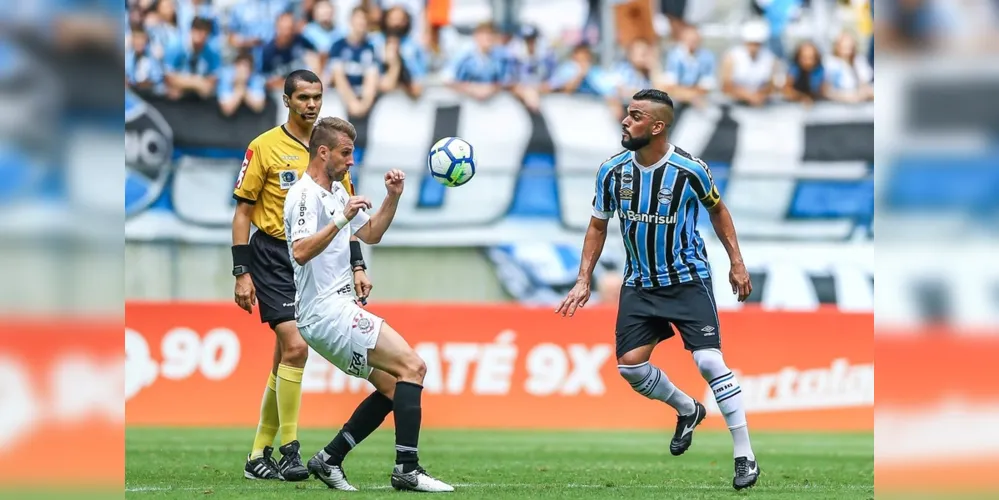 Grêmio venceu em casa e garantiu a vaga direta na Libertadores